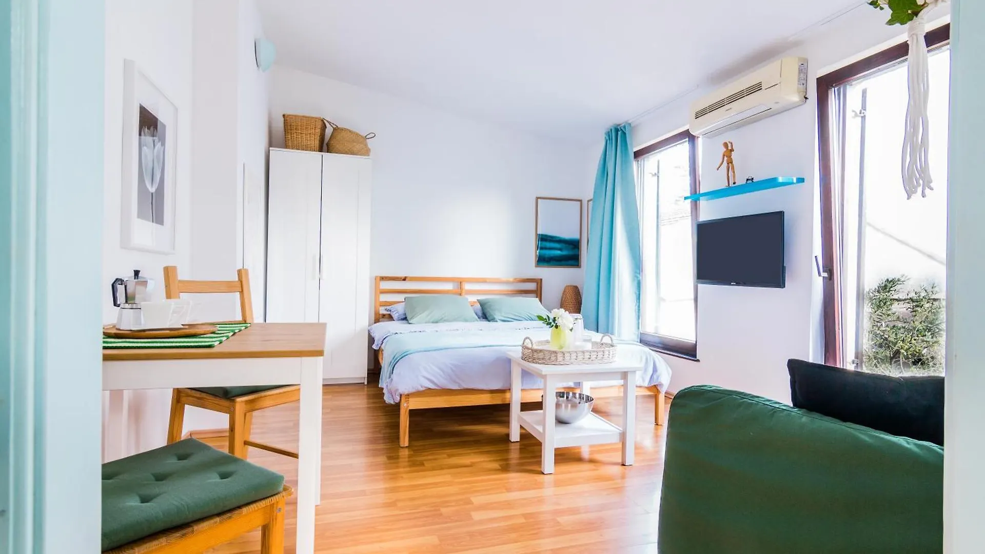 Garden Studio Near The Beach With Free Parking location